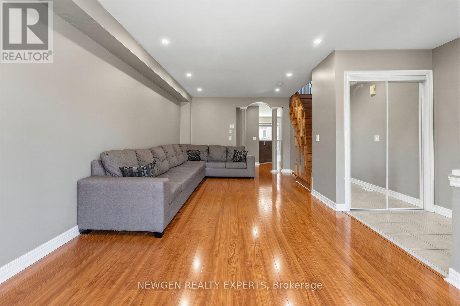 10 CHECKERBERRY CRESCENT - Image 11