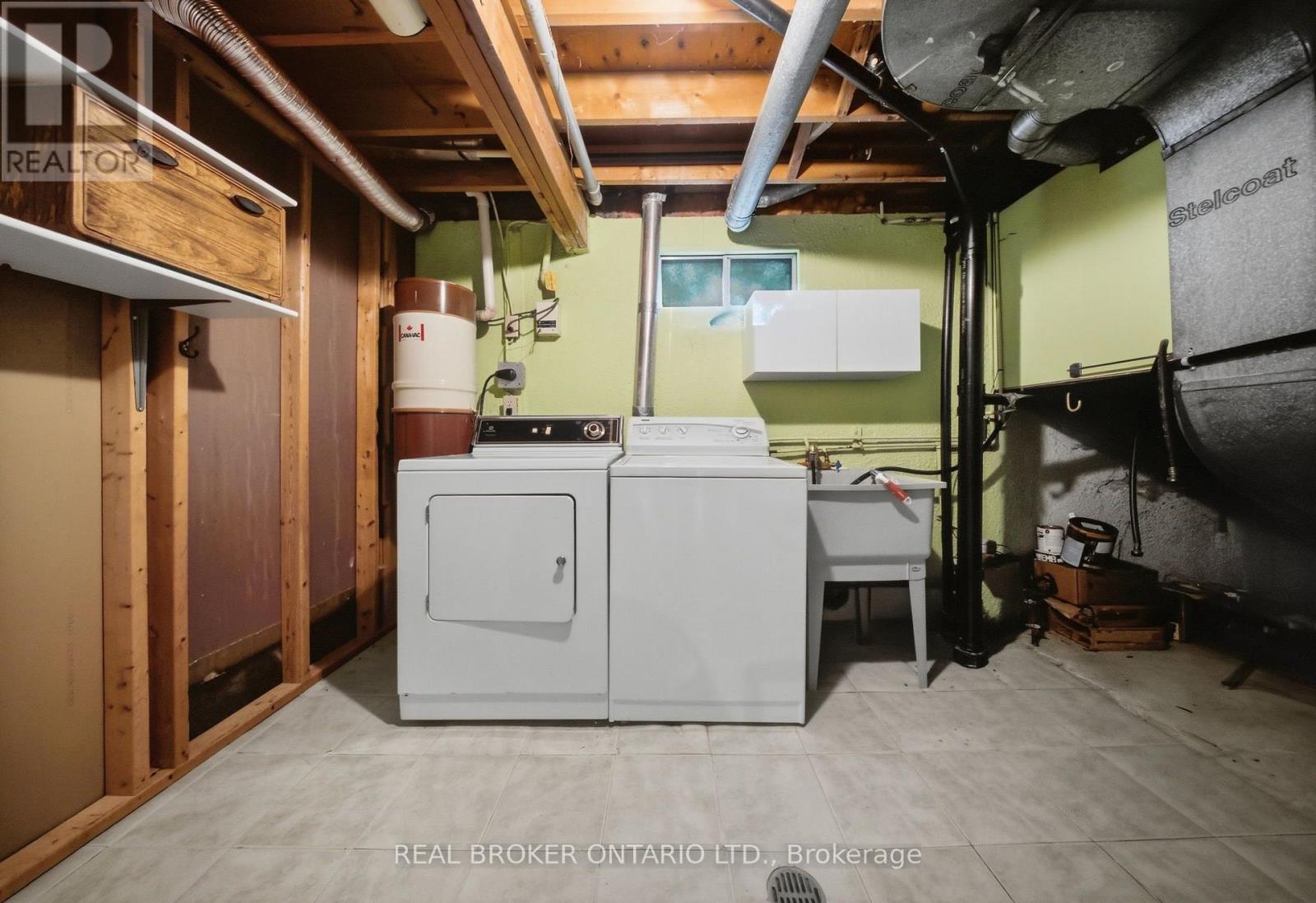 3157 PALMER DRIVE - 31