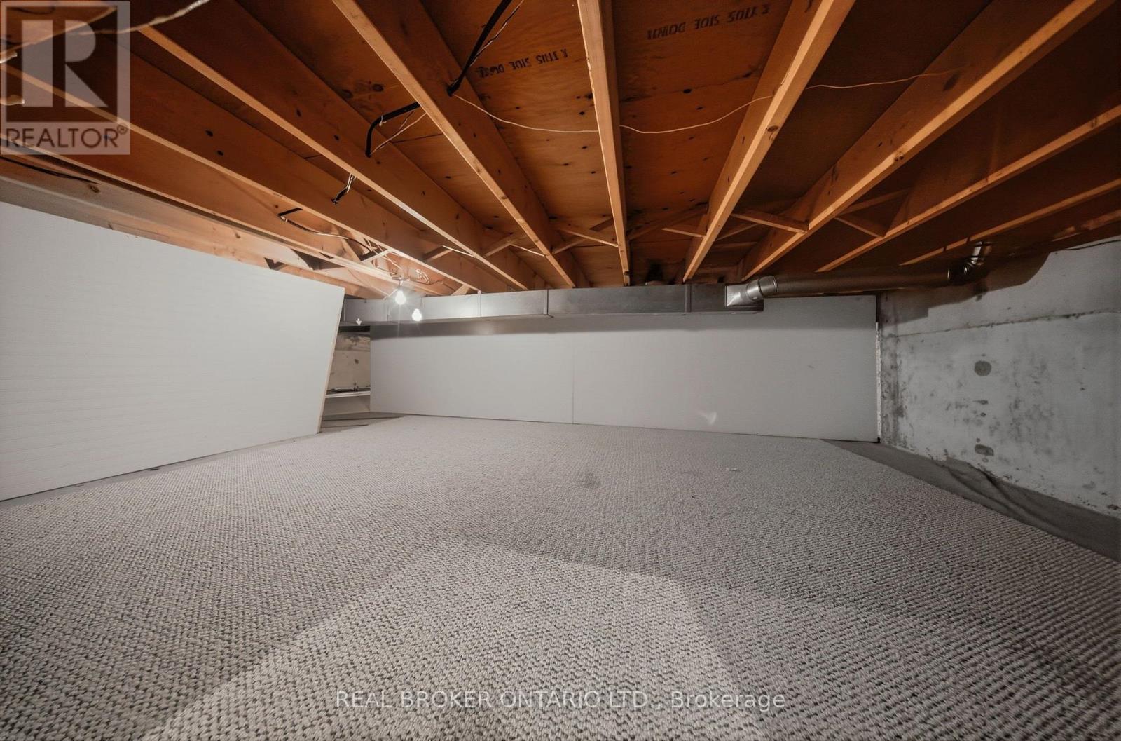 3157 PALMER DRIVE - 32
