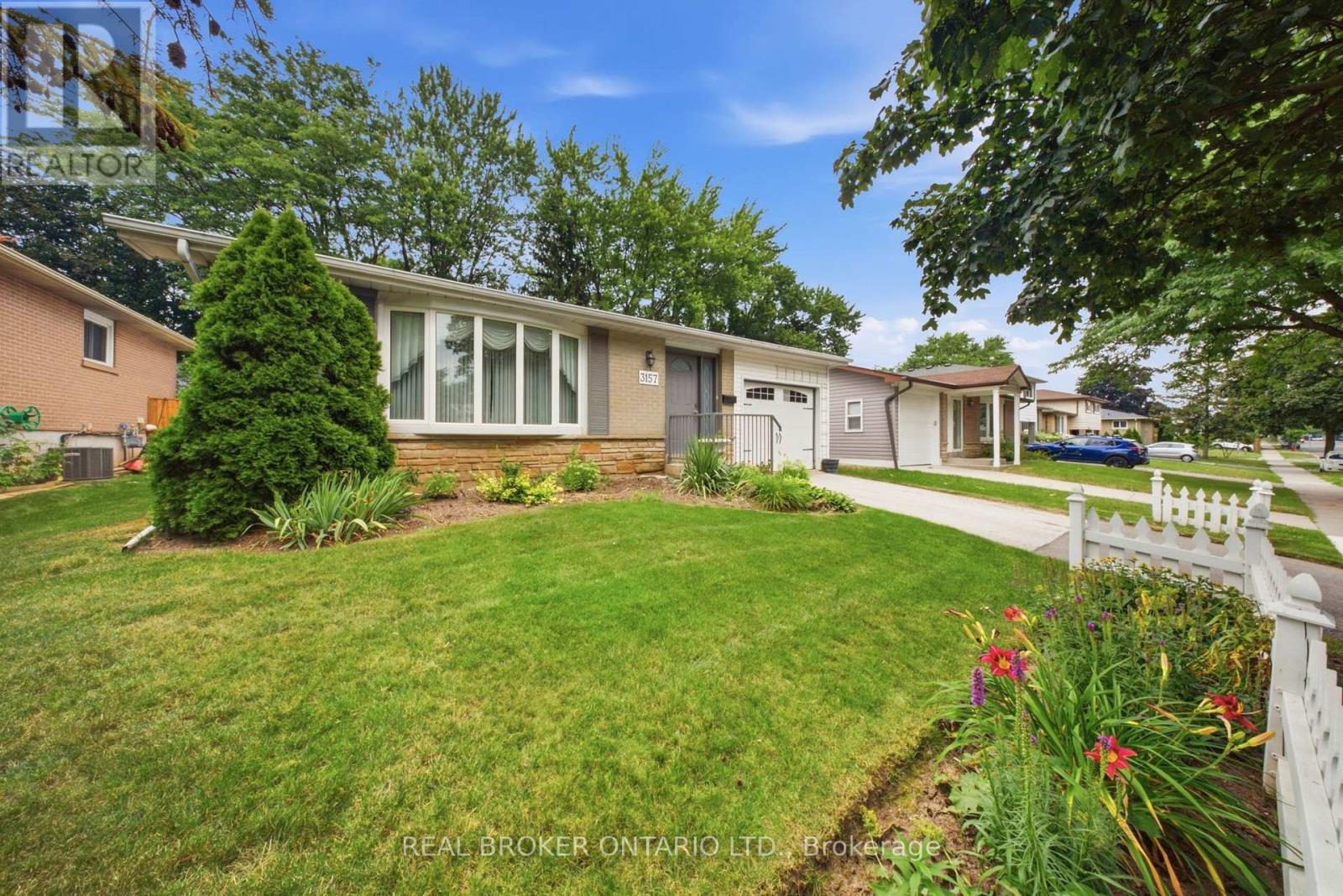 3157 PALMER DRIVE - 4