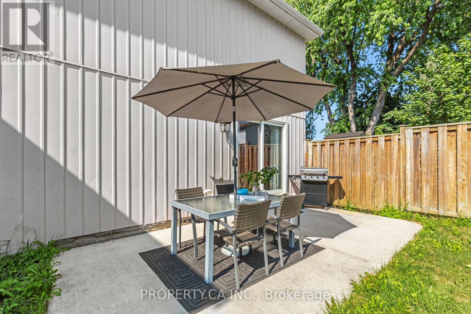 37 GLADSTONE SQUARE - 25