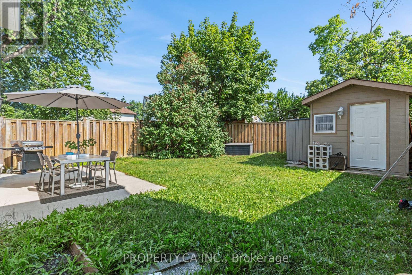 37 GLADSTONE SQUARE - 27