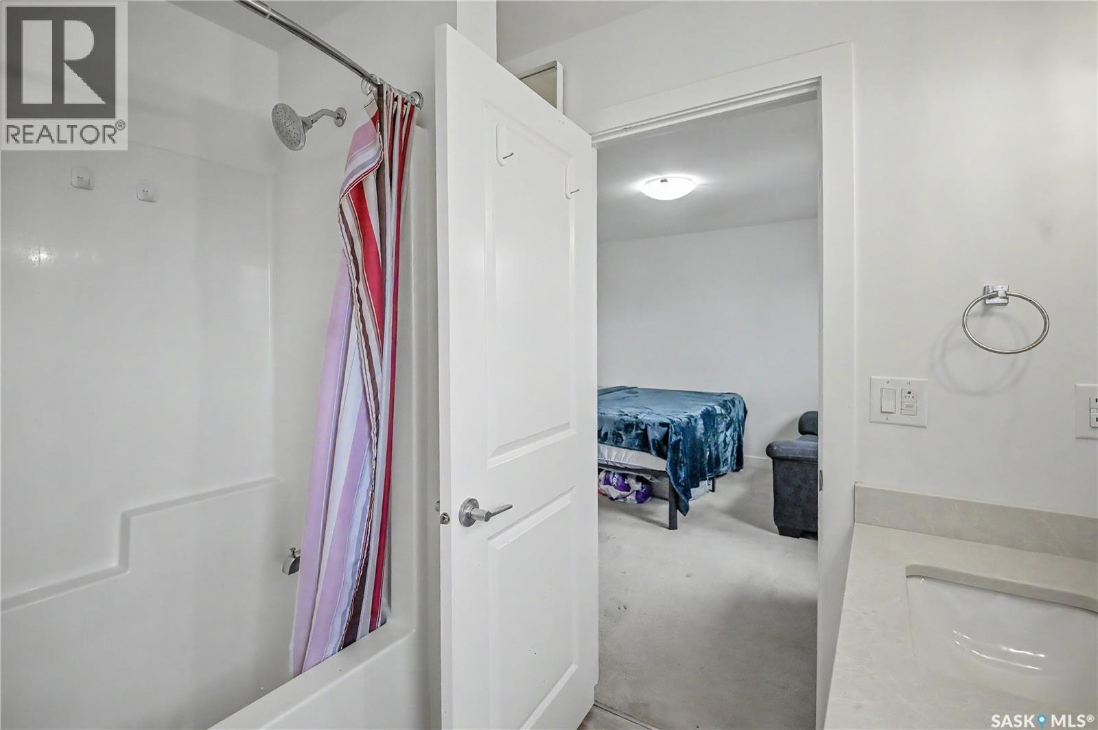 #106 Westfield ROAD - 11