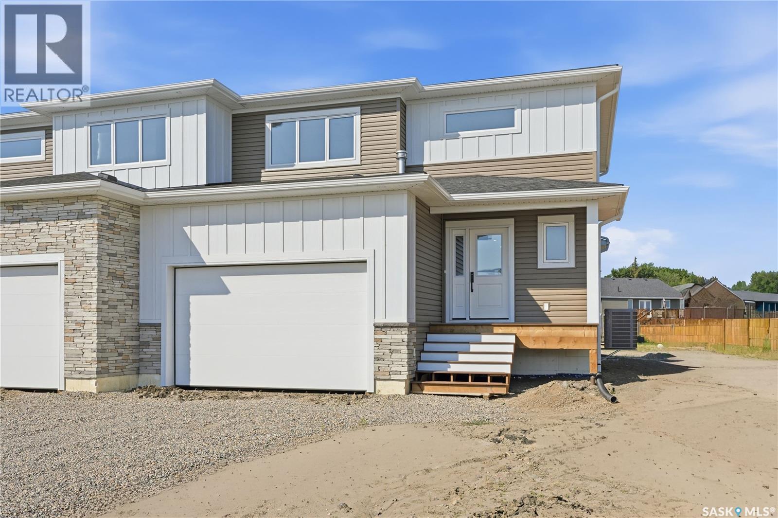 224 Froese CRESCENT - 1