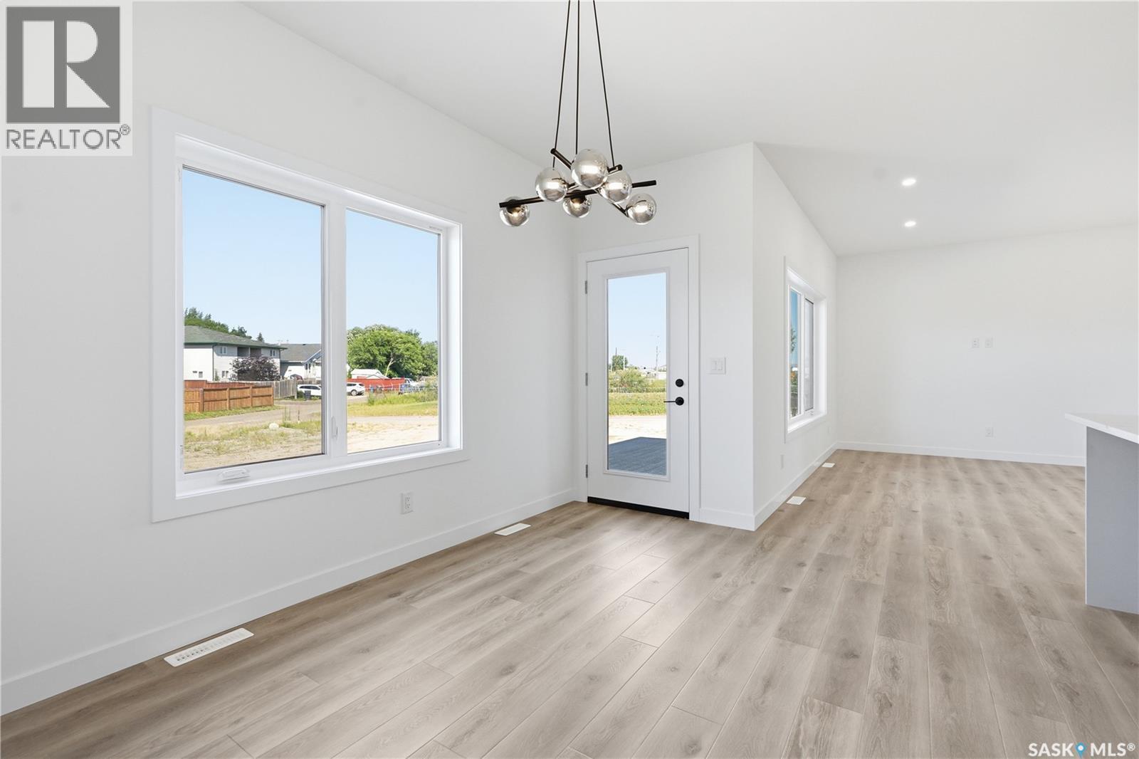 224 Froese CRESCENT - 21
