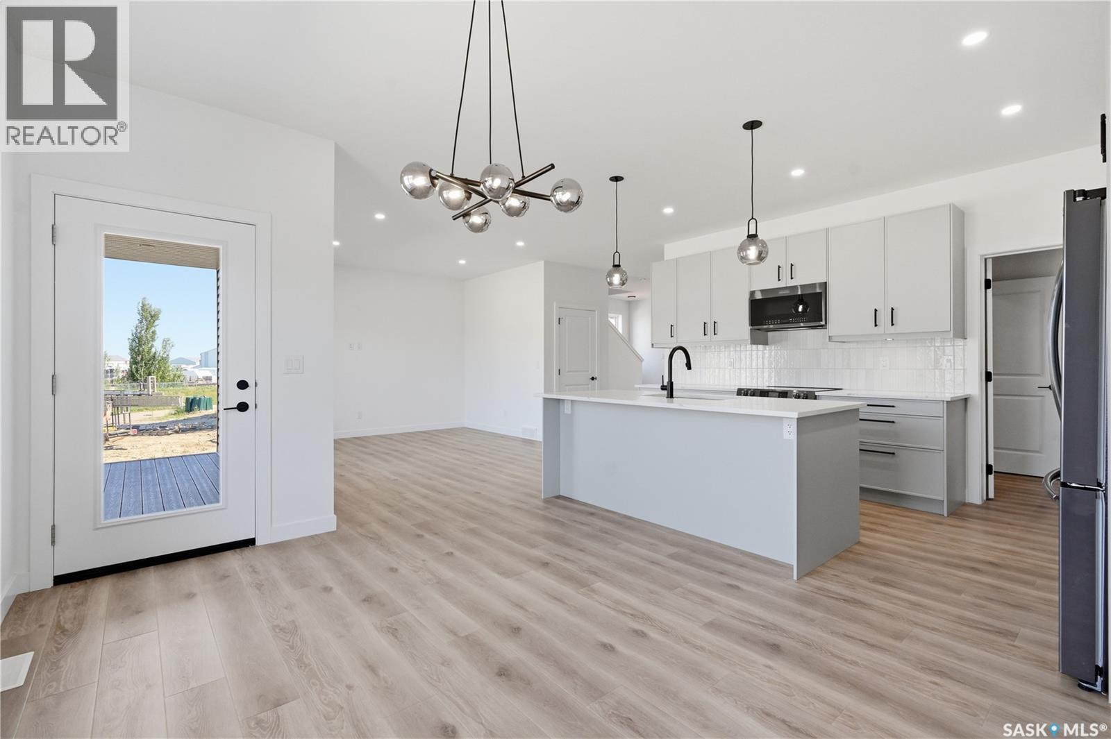 224 Froese CRESCENT - 22