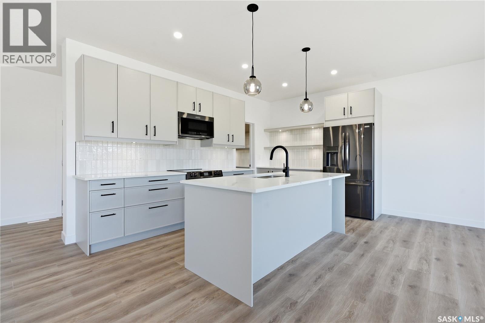 224 Froese CRESCENT - 8