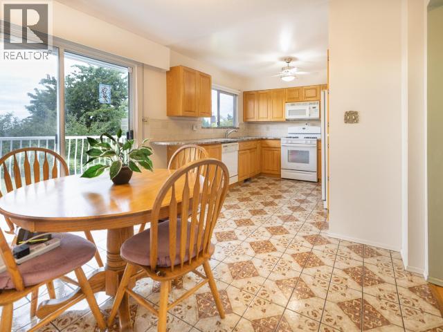 3571 MACKENZIE AVE - Image 15