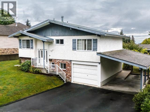 3571 MACKENZIE AVE - 2