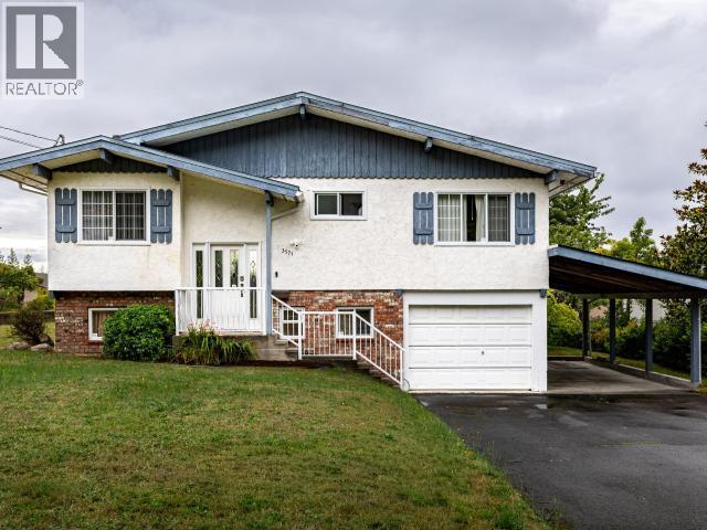 3571 MACKENZIE AVE - 44