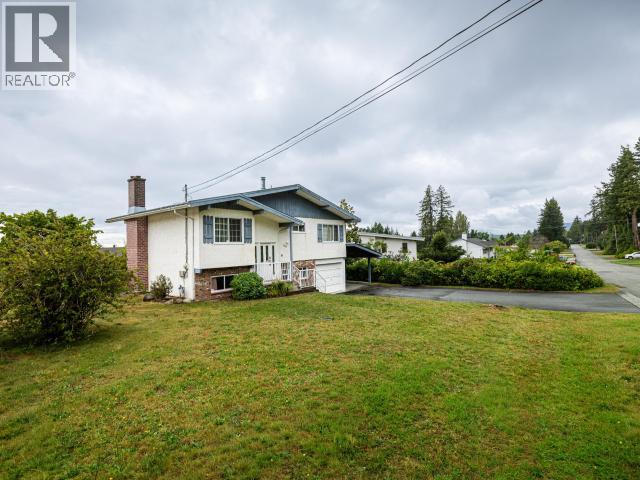 3571 MACKENZIE AVE - Image 6