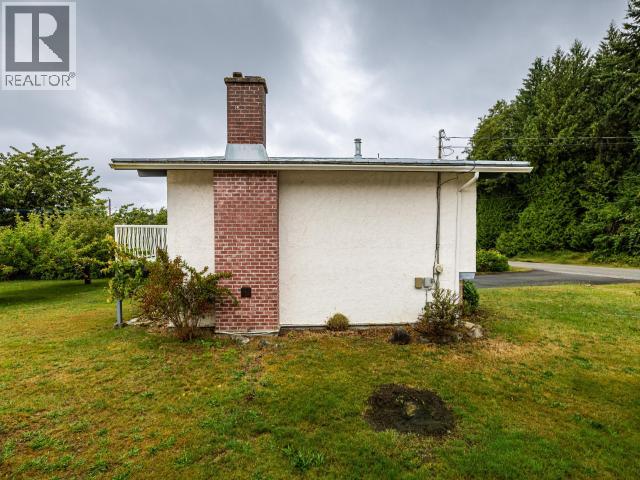 3571 MACKENZIE AVE - Image 7
