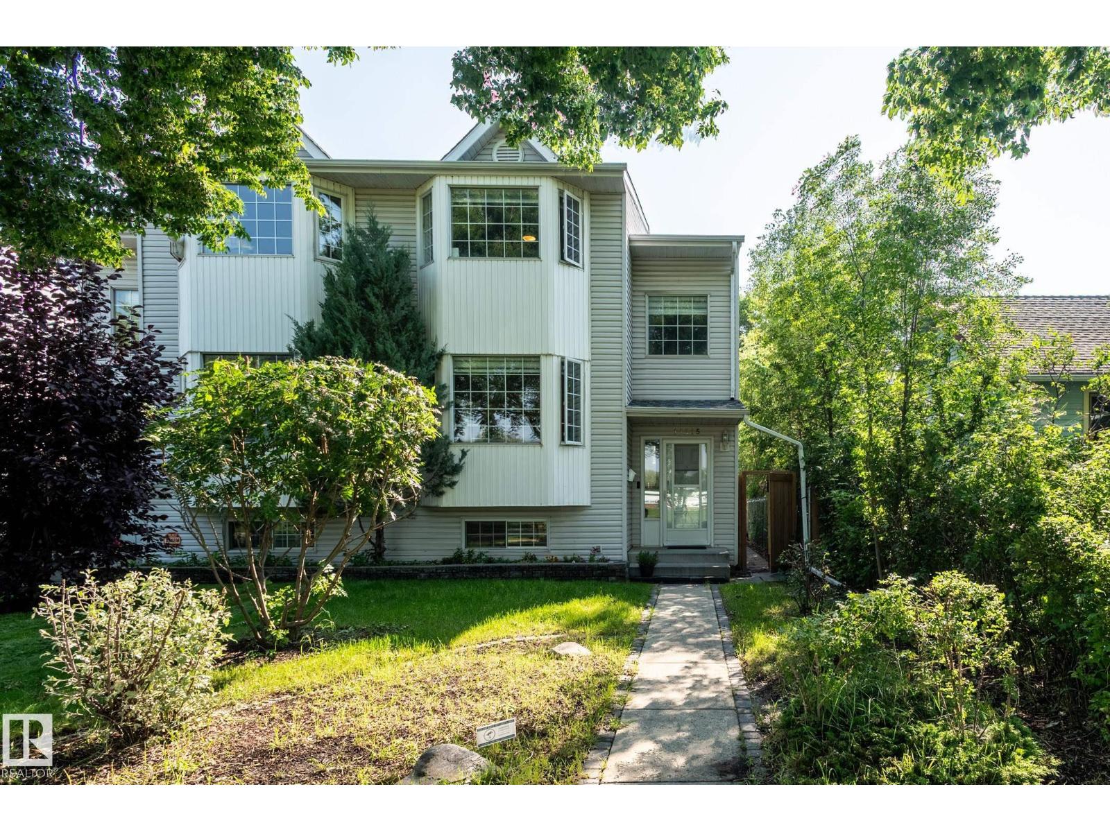 11515 125 ST NW - 3