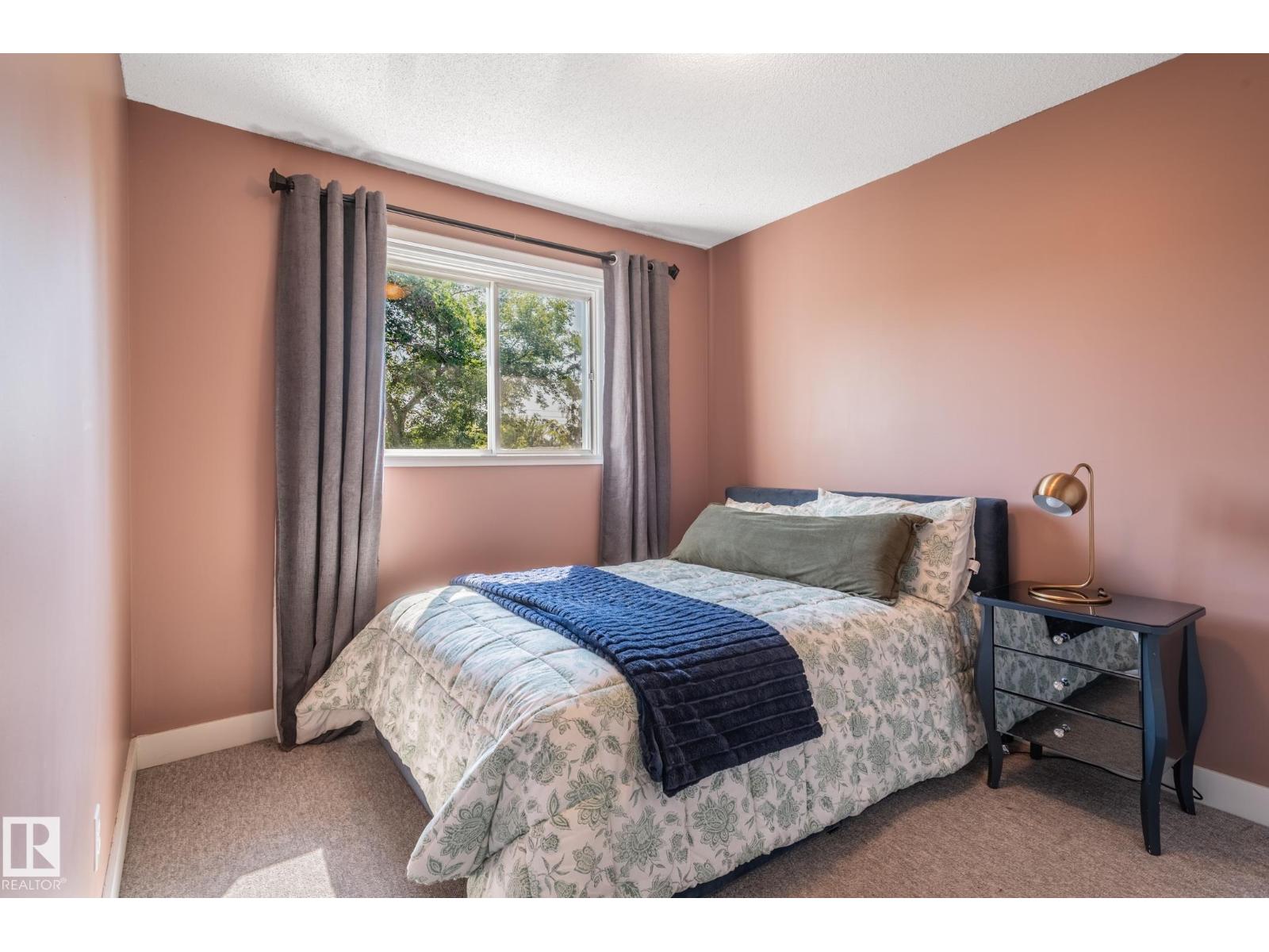 11515 125 ST NW - 36