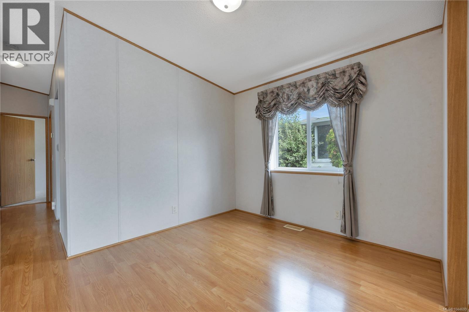 1845 Noorzan St - 25