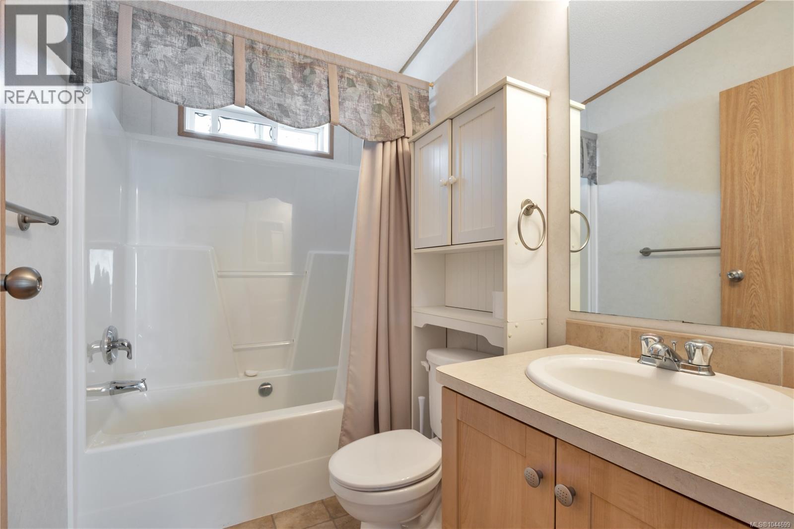 1845 Noorzan St - 33