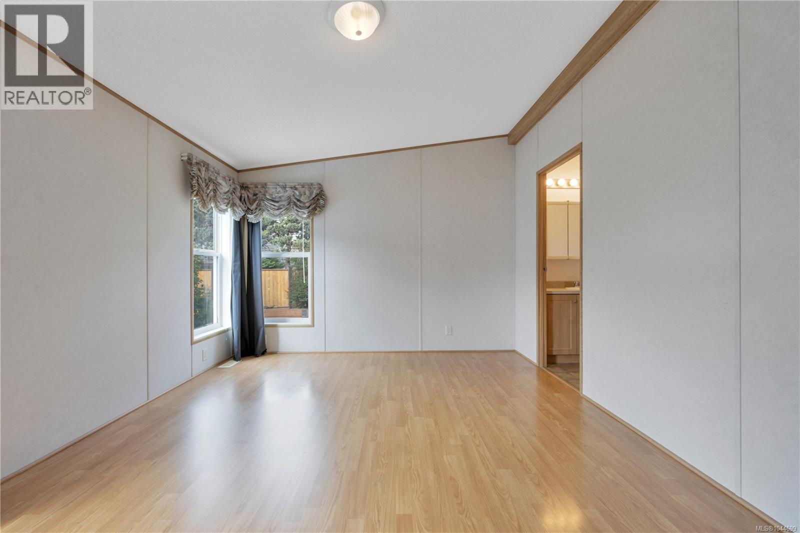 1845 Noorzan St - 39