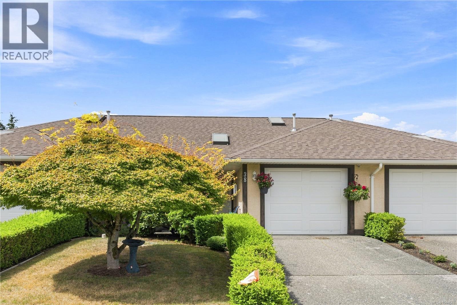 #38 454 Morison Ave - 24