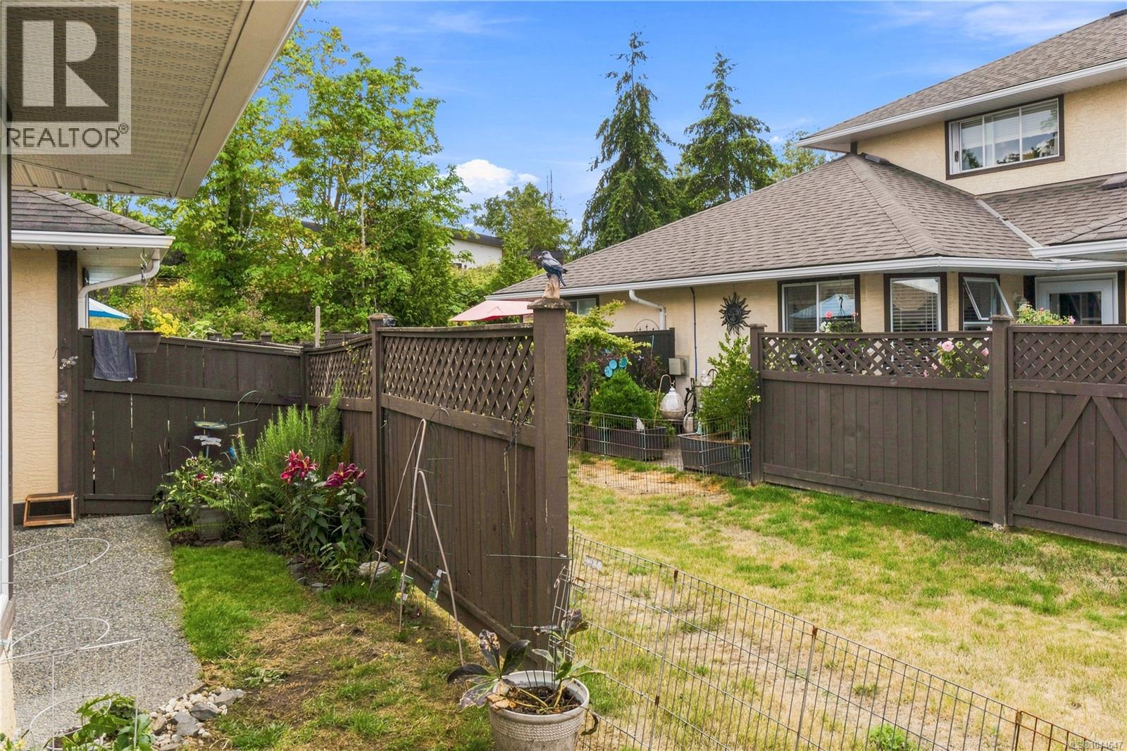 #38 454 Morison Ave - 26
