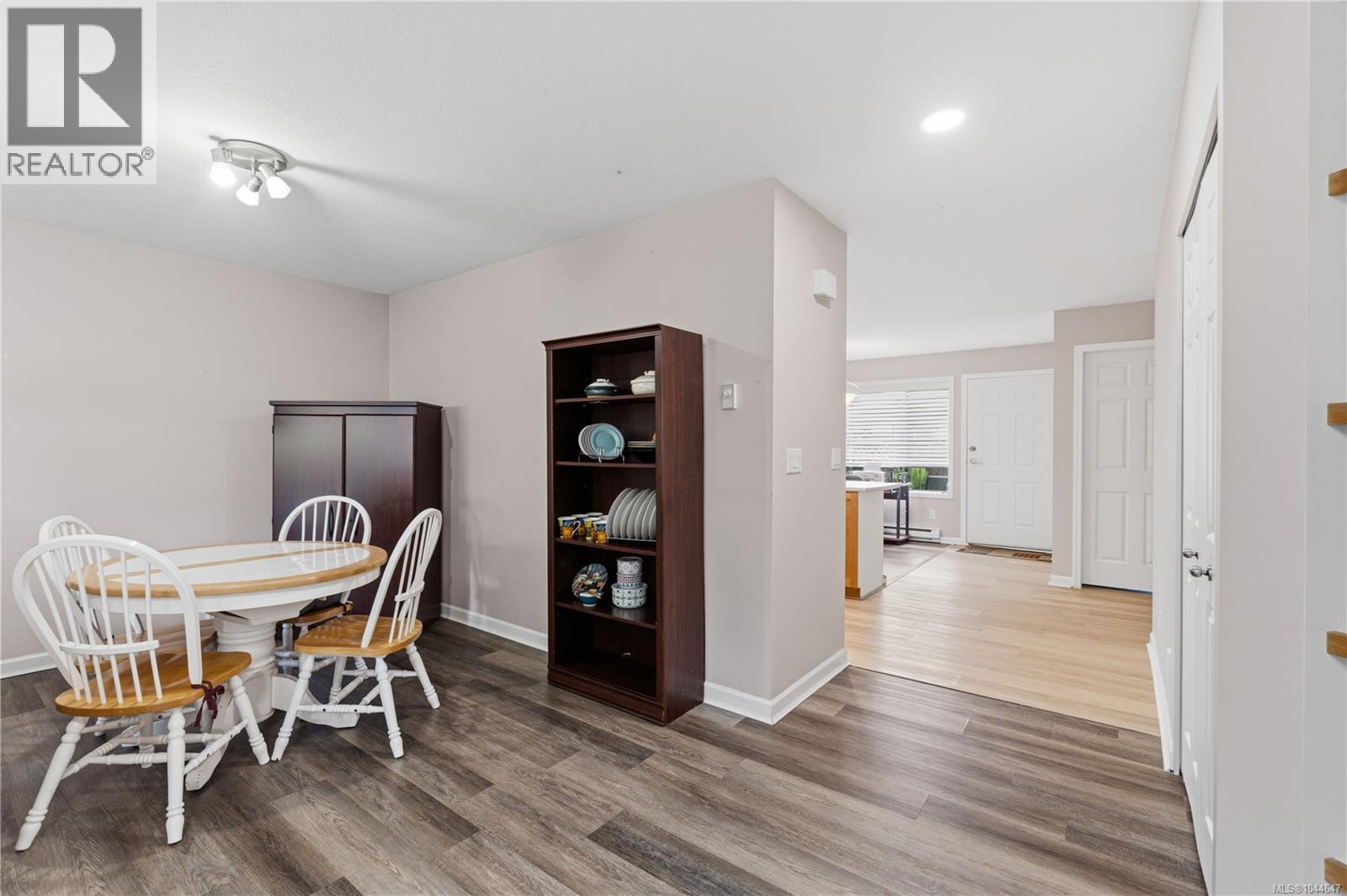 #38 454 Morison Ave - 4