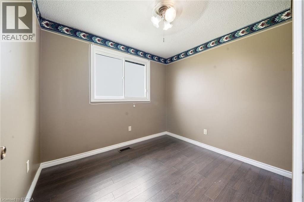 7 SIGURD JENSEN Court - 14