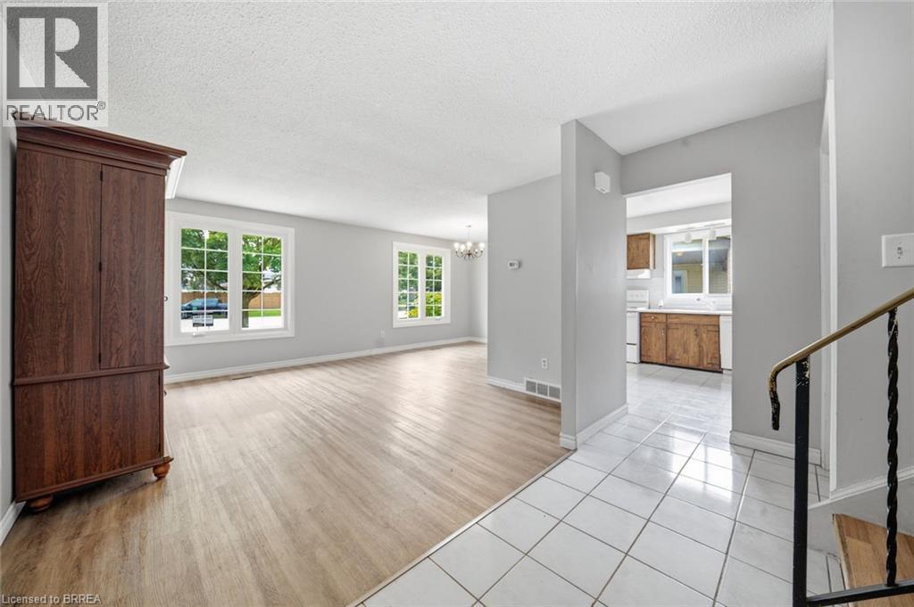 7 SIGURD JENSEN Court - 5