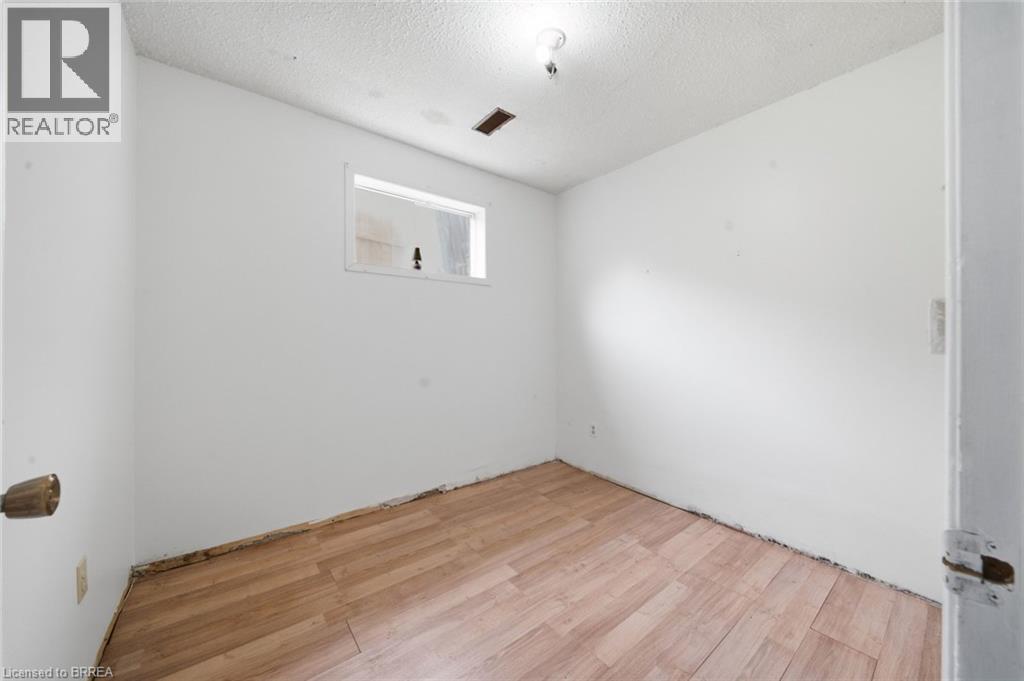 7 SIGURD JENSEN Court - 17