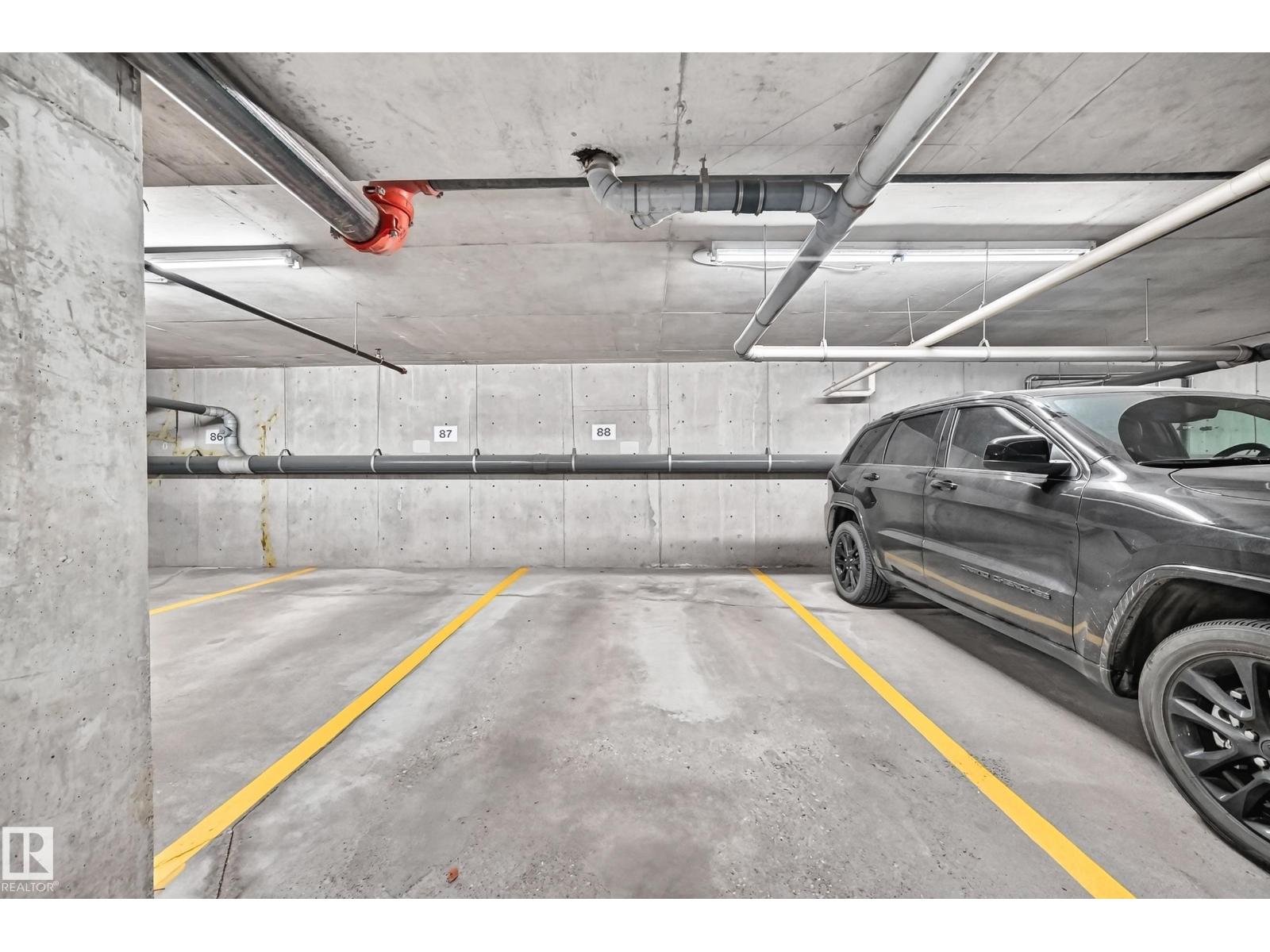 #201 9760 174 ST NW - 35
