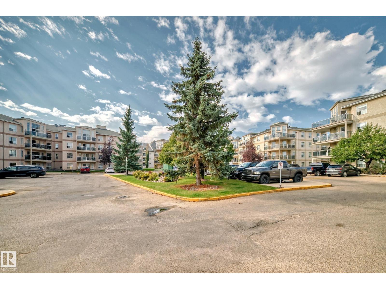 #201 9760 174 ST NW - 43