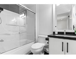 18080 67 Avenue, Surrey, BC V3S8C3 Photo 14