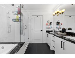 18080 67 Avenue, Surrey, BC V3S8C3 Photo 29