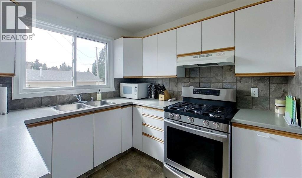 4347 9th Avenue - Photo 10