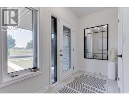 130 Blick Crescent, Aurora, ON L4G4A9 Photo 10