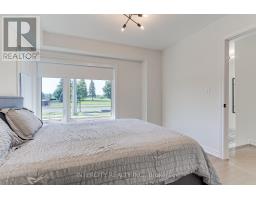 130 Blick Crescent, Aurora, ON L4G4A9 Photo 13
