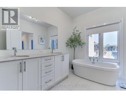 130 Blick Crescent, Aurora, ON L4G4A9 Photo 44