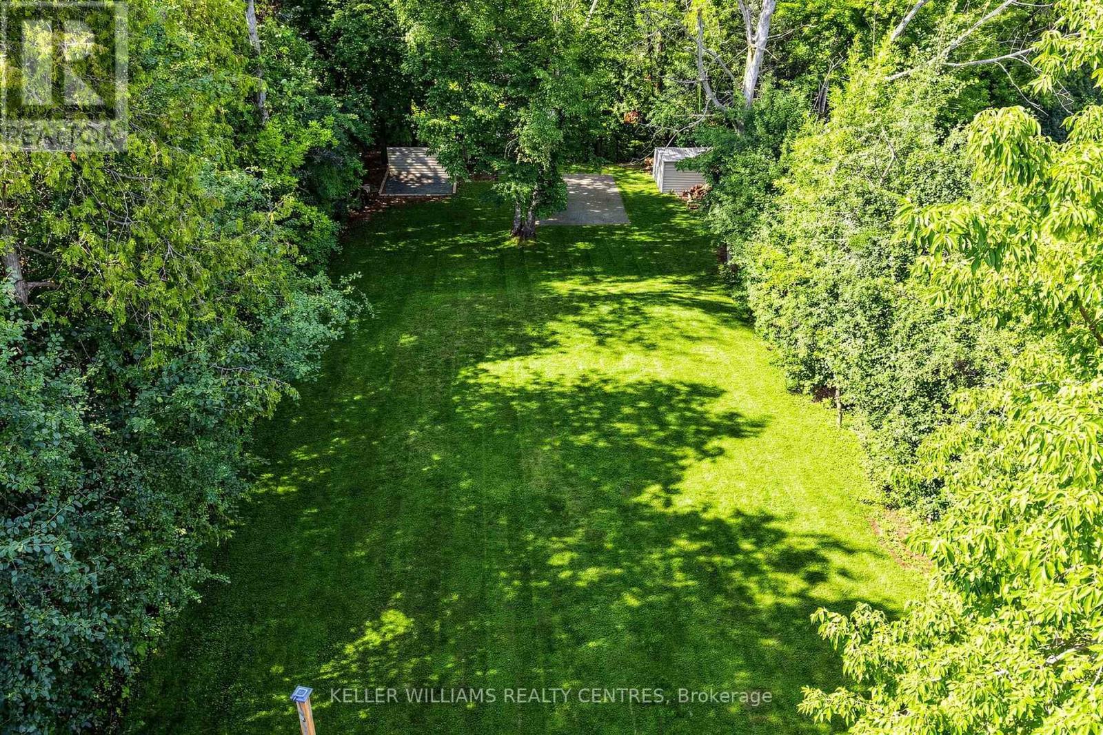 54 DOROTHY AVENUE - 33