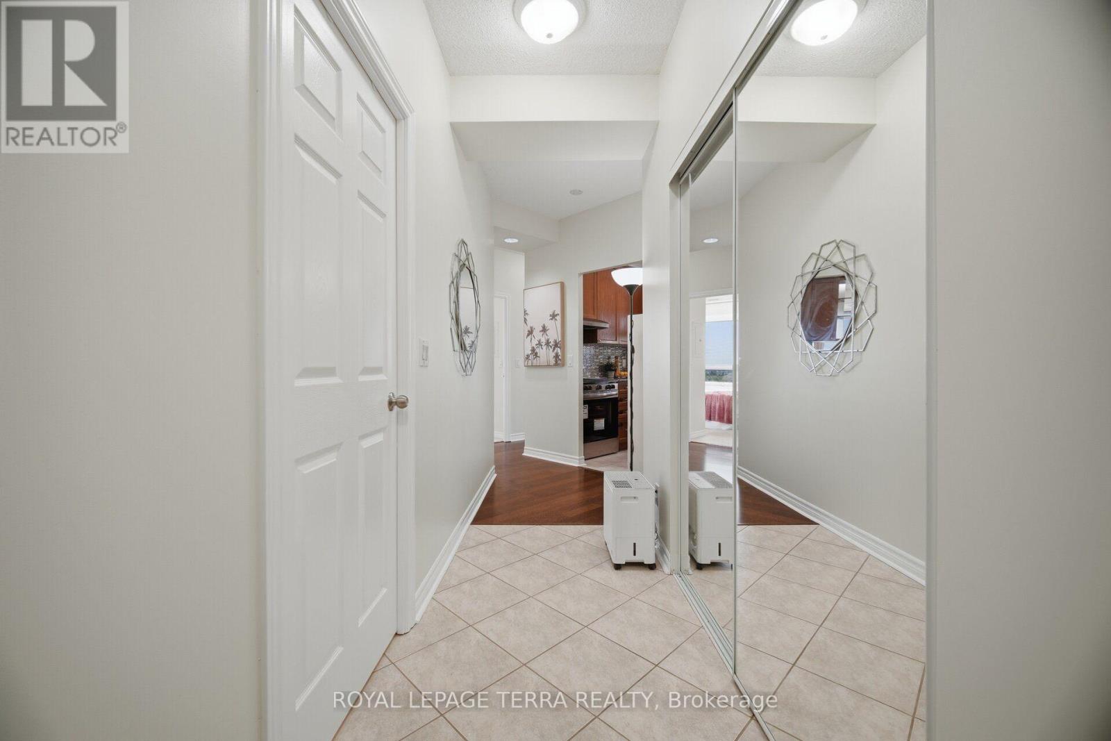 #1011 2379 CENTRAL PARK DRIVE - Image 7