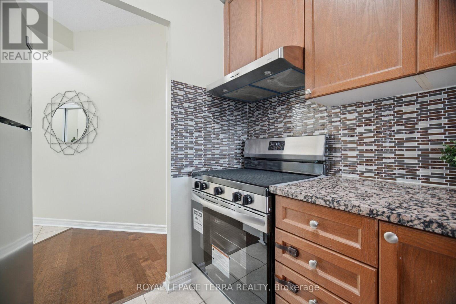 #1011 2379 CENTRAL PARK DRIVE - Image 11