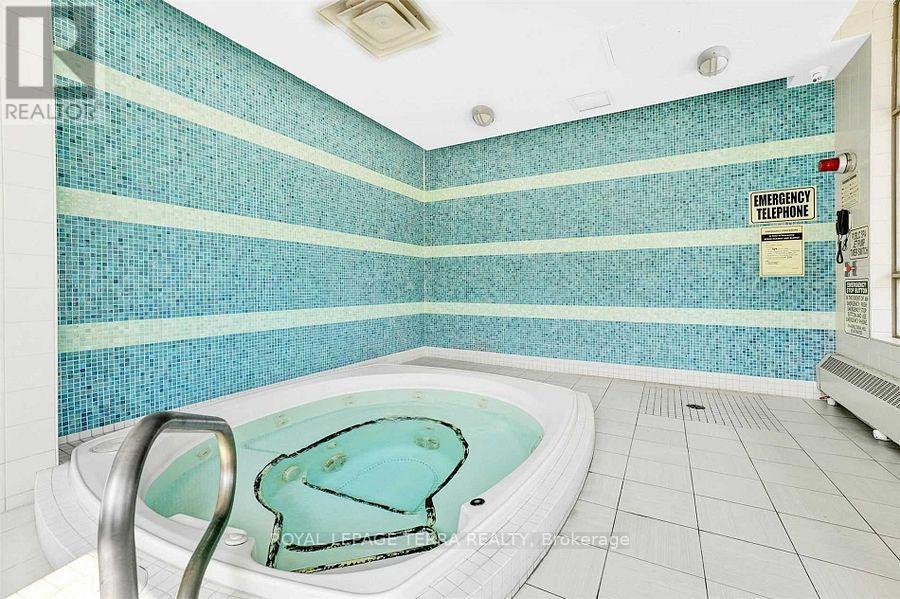#1011 2379 CENTRAL PARK DRIVE - Image 44