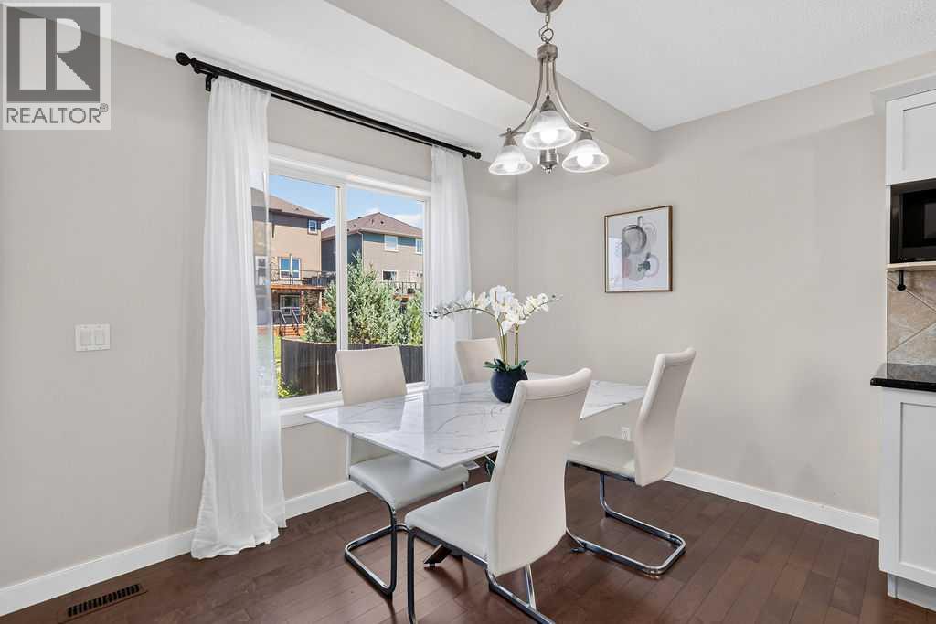230 Evermeadow Avenue SW - 11