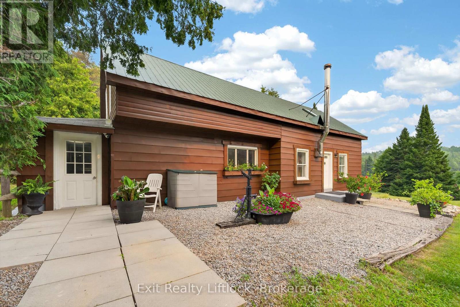 133 FARMERS ROAD - Image 3