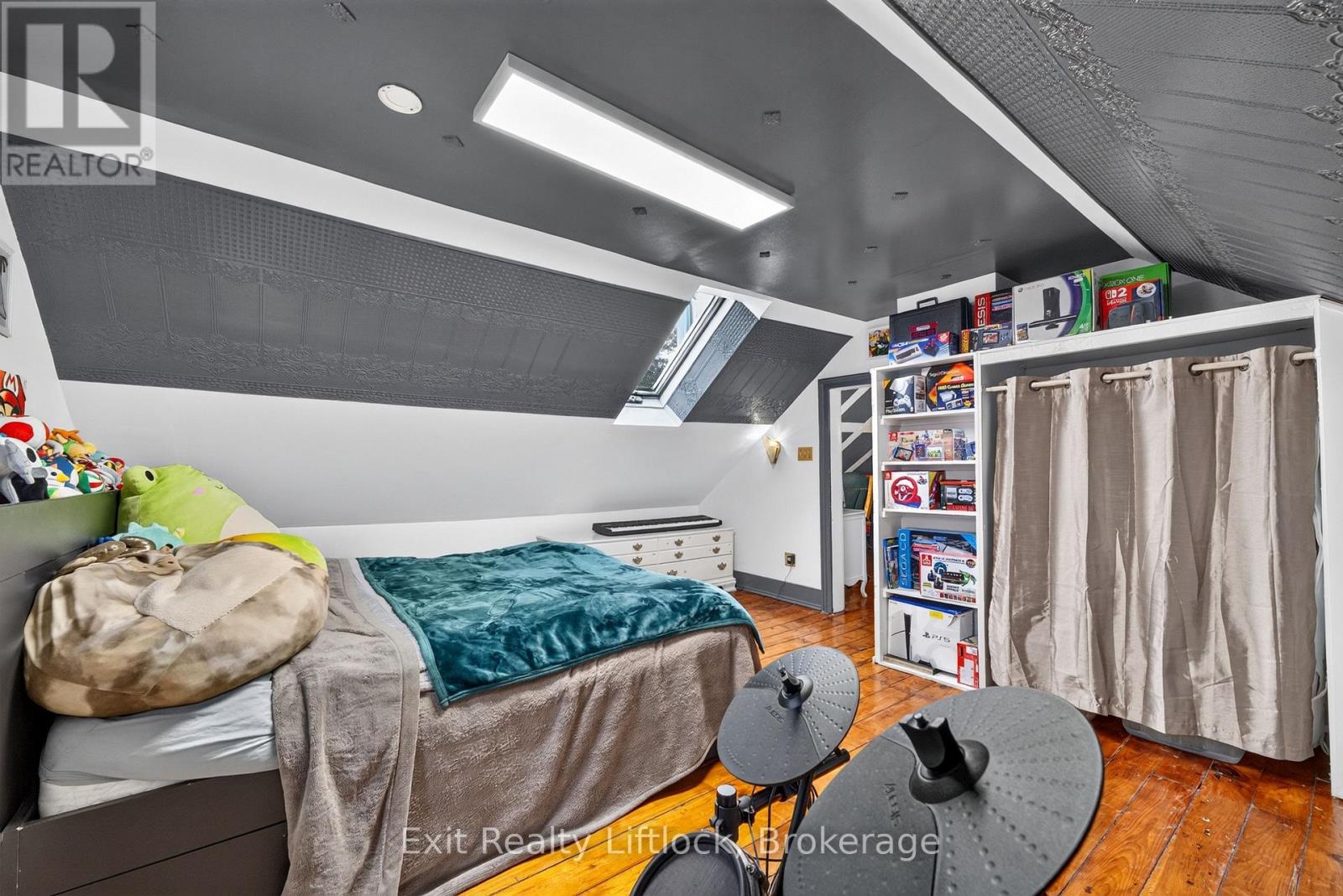 133 FARMERS ROAD - Image 33
