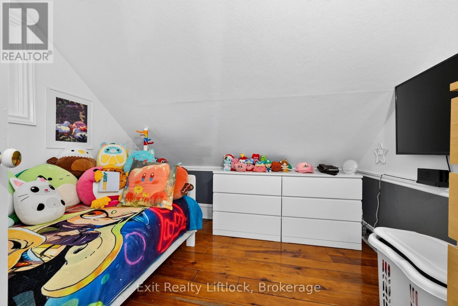 133 FARMERS ROAD - Image 35