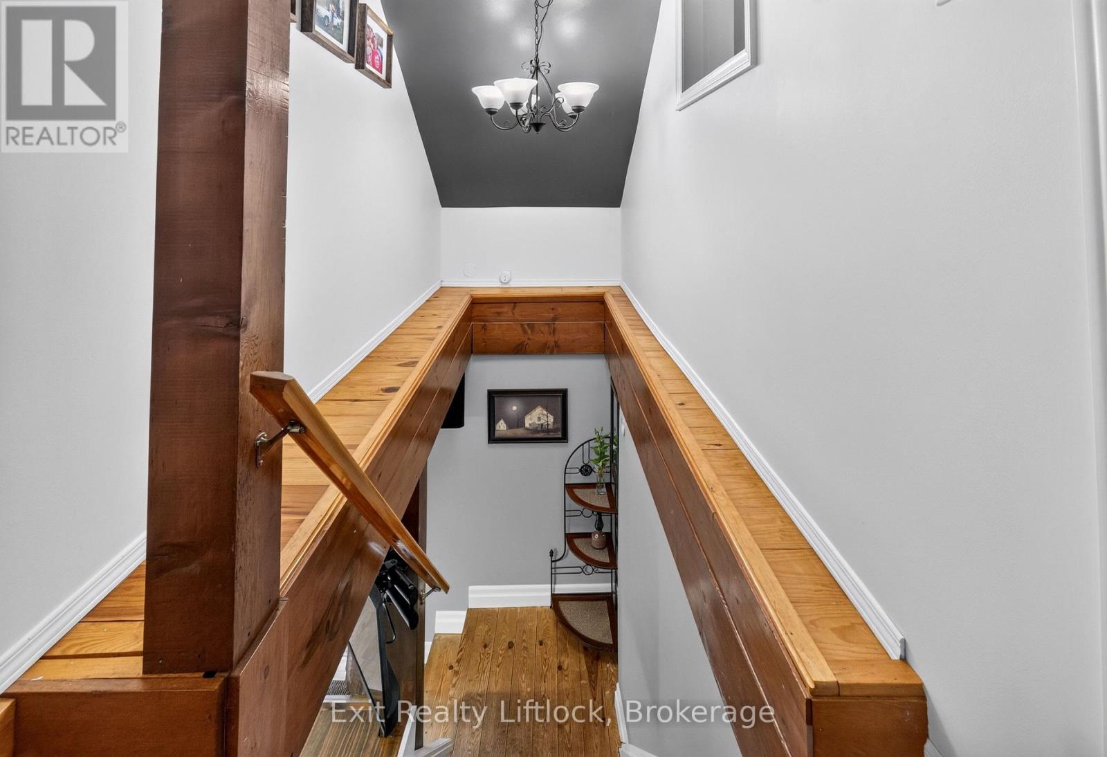133 FARMERS ROAD - Image 36