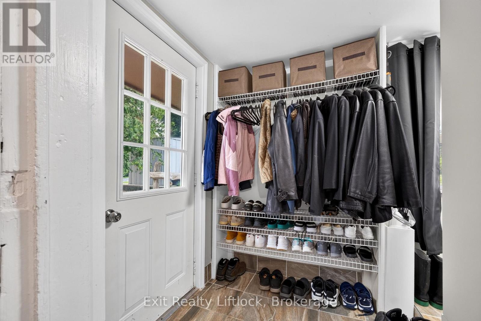 133 FARMERS ROAD - Image 9
