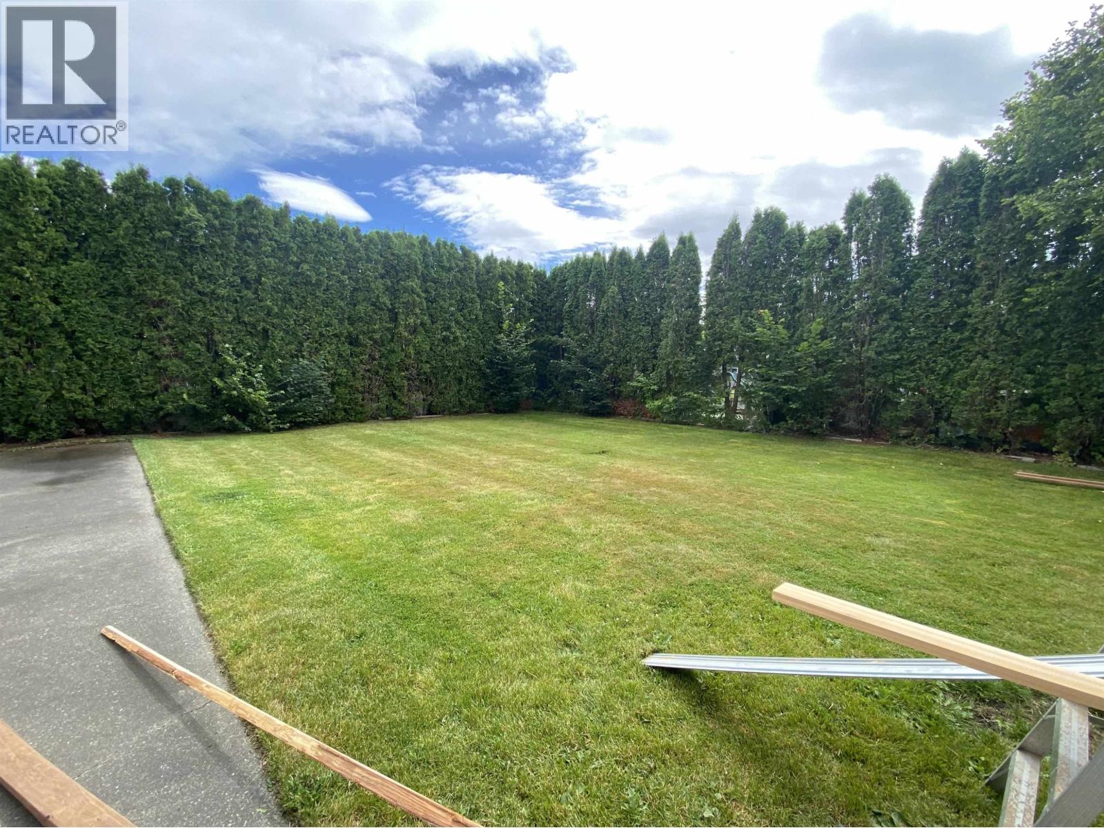4725 MCCONNELL AVENUE - 23