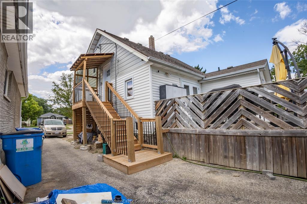 1840 BALFOUR BOULEVARD - 32