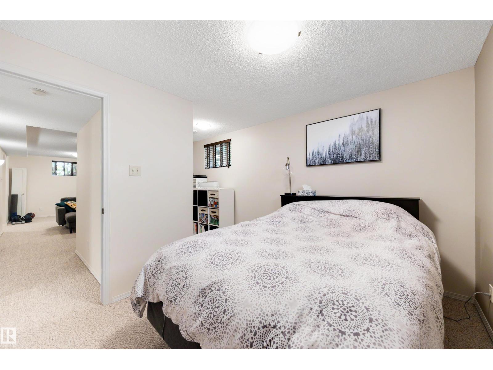 10732 129 ST NW - 25