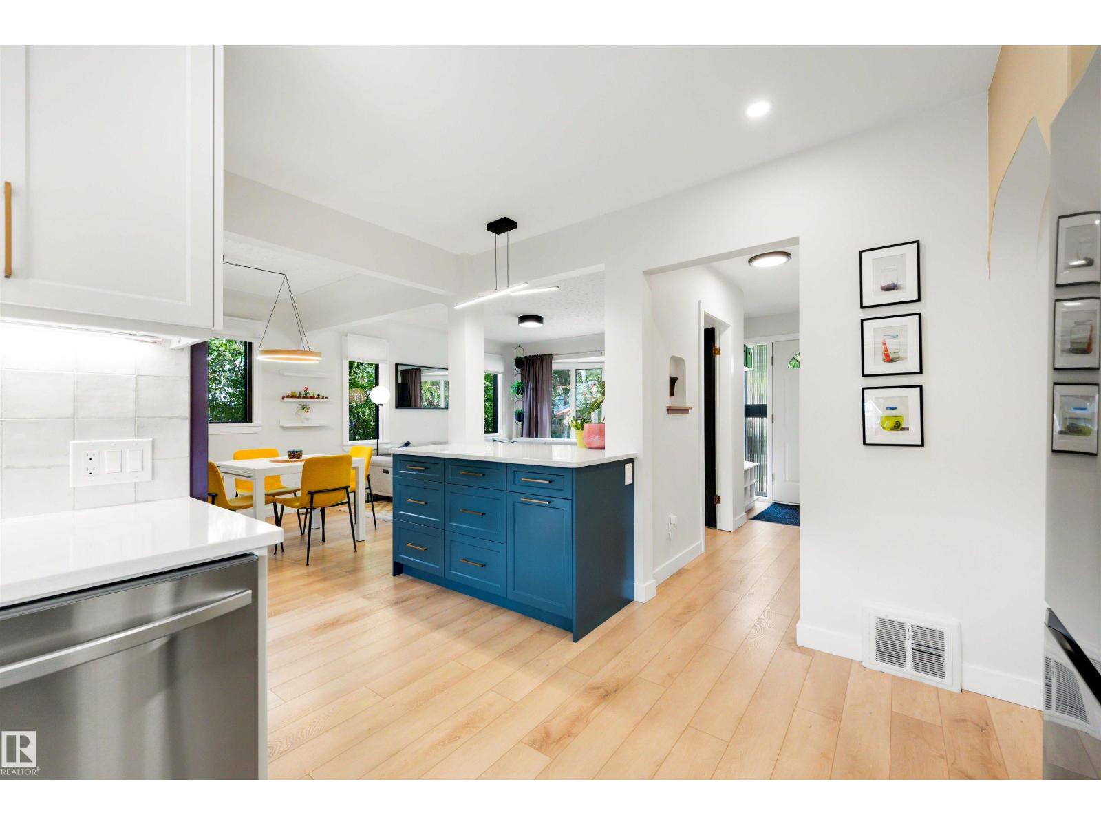 10732 129 ST NW - 5