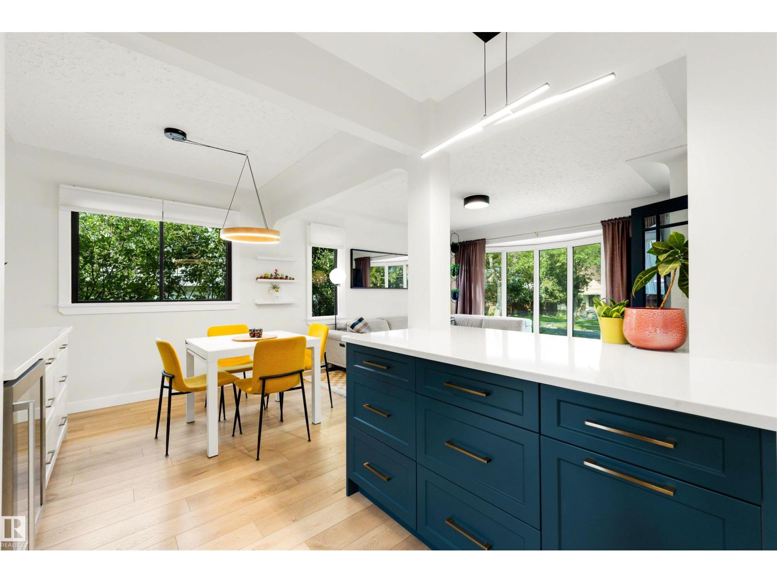 10732 129 ST NW - 6